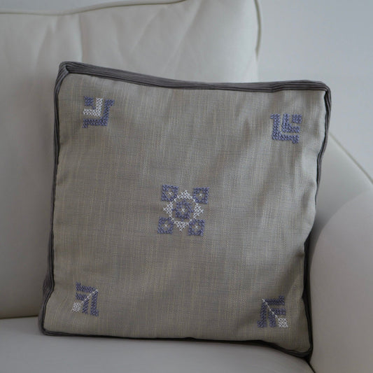 Feathers Pillow Cover - Gray