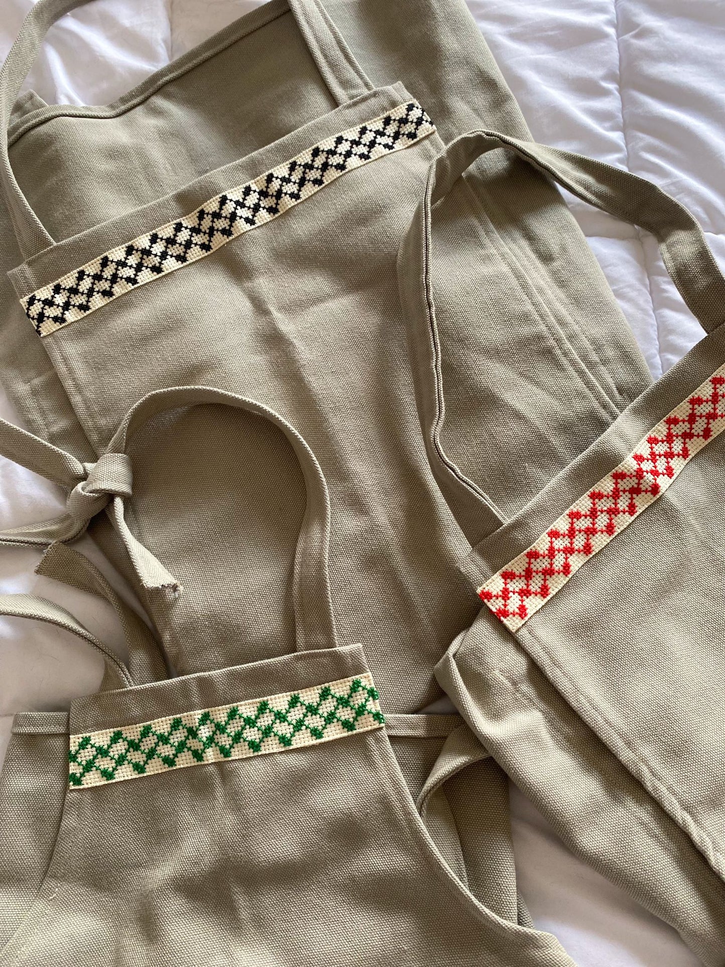 men's full length kuffiyeh apron