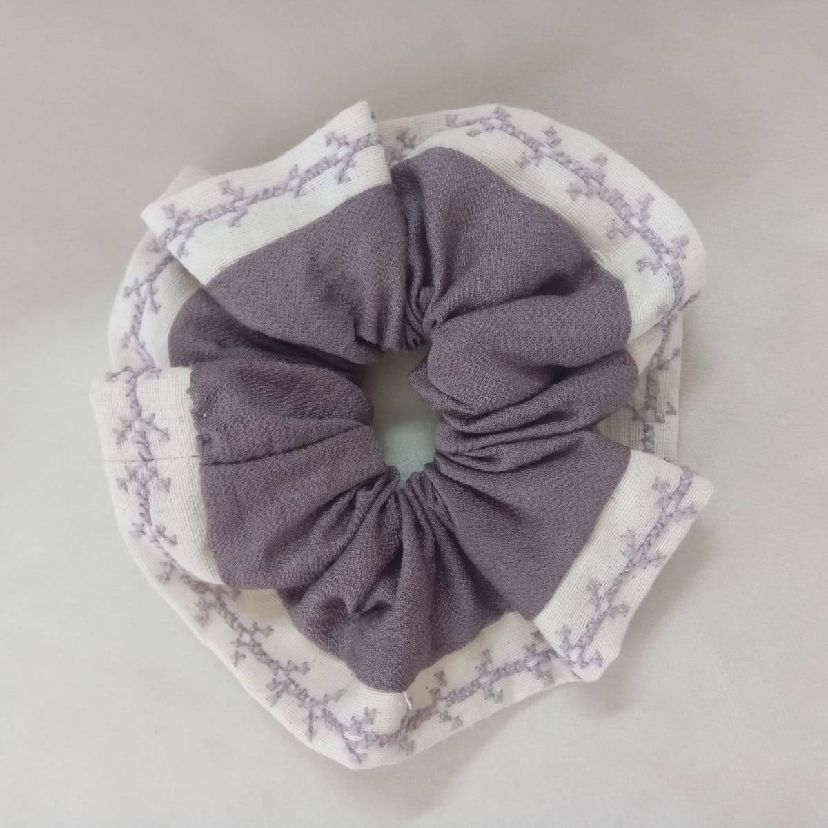 Amira Scrunchie - Purple