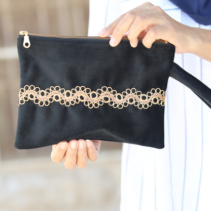 Pre- Order Ring Tahriri Clutch - Black