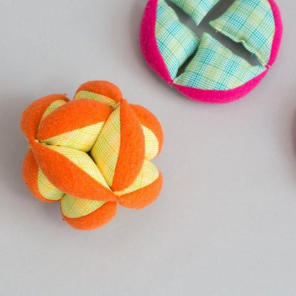 Plush puzzle ball - Child's Cup Full