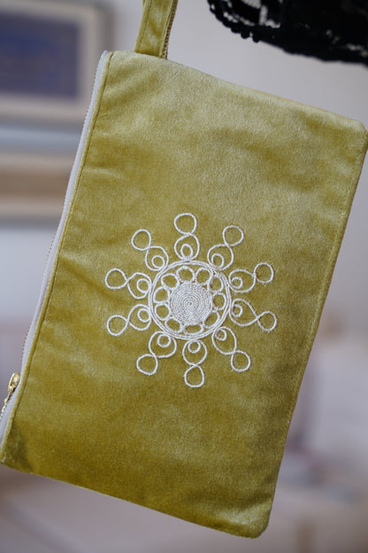 Sun Tahriri Clutch - Yellow/Green