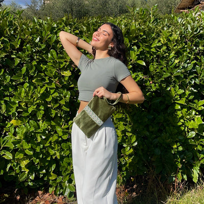 Tatreez Velvet Clutch - Green