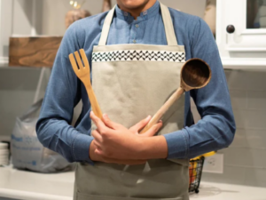Aprons - Image 4